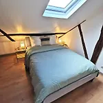 Apartment Deux Pieces Sous Les Toits Tours