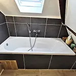 Apartment Deux Pieces Sous Les Toits *