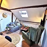 Apartment Deux Pieces Sous Les Toits *