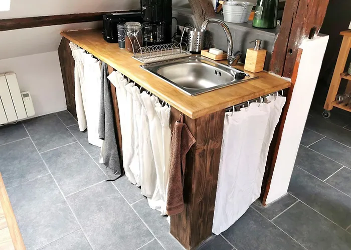 Deux Pieces Sous Les Toits 公寓 *